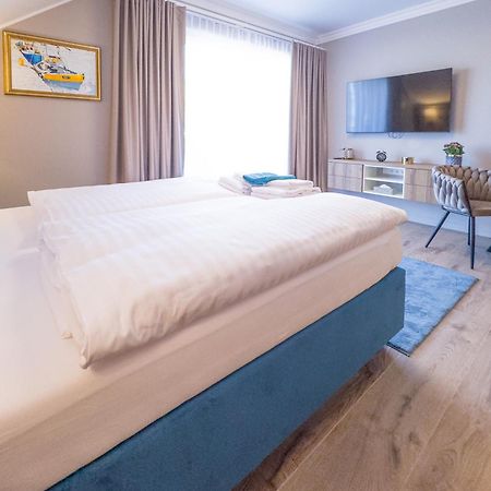 Morze I Sztuka Apartamenty Wladyslawowo Luaran gambar