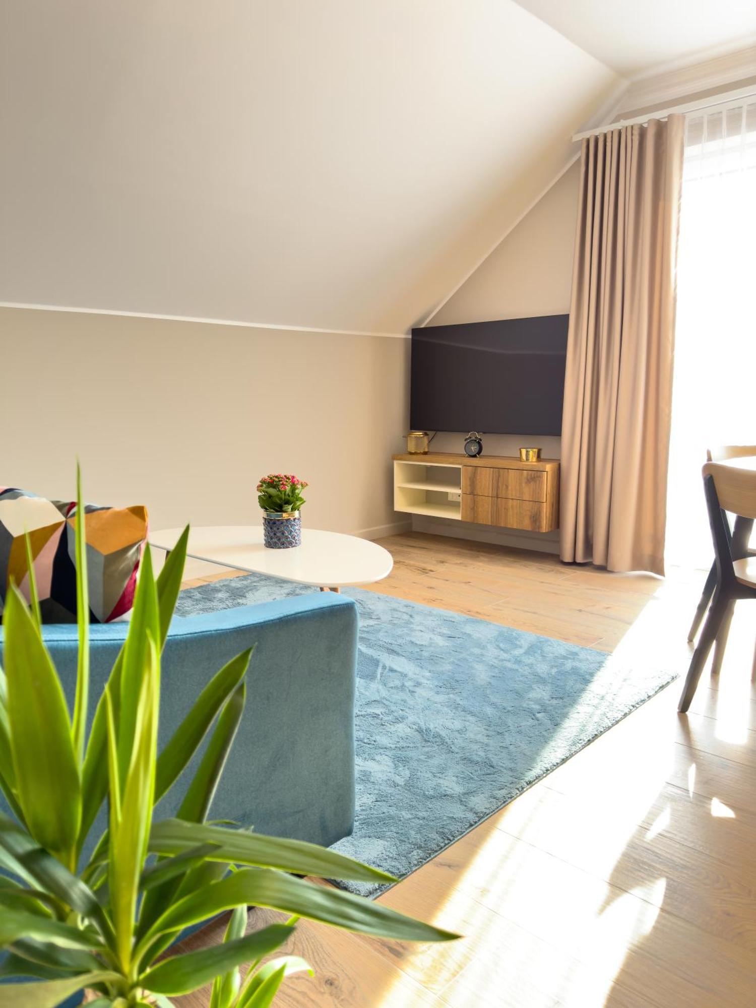Morze I Sztuka Apartamenty Wladyslawowo Luaran gambar